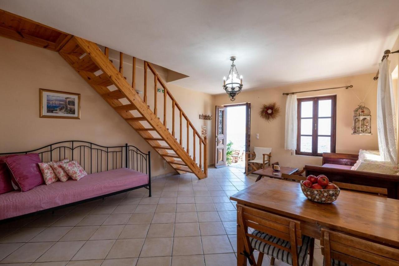 Villa Leleka Chalki Town Exteriér fotografie