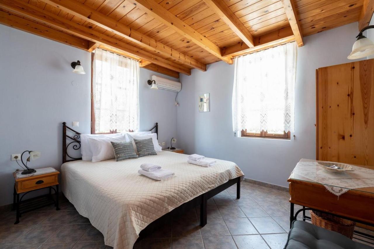 Villa Leleka Chalki Town Exteriér fotografie